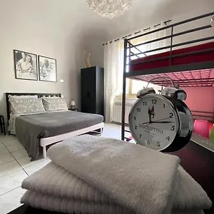 Affittacamere Con Bagno Privato With Private Bathroom Piaggio Vespa